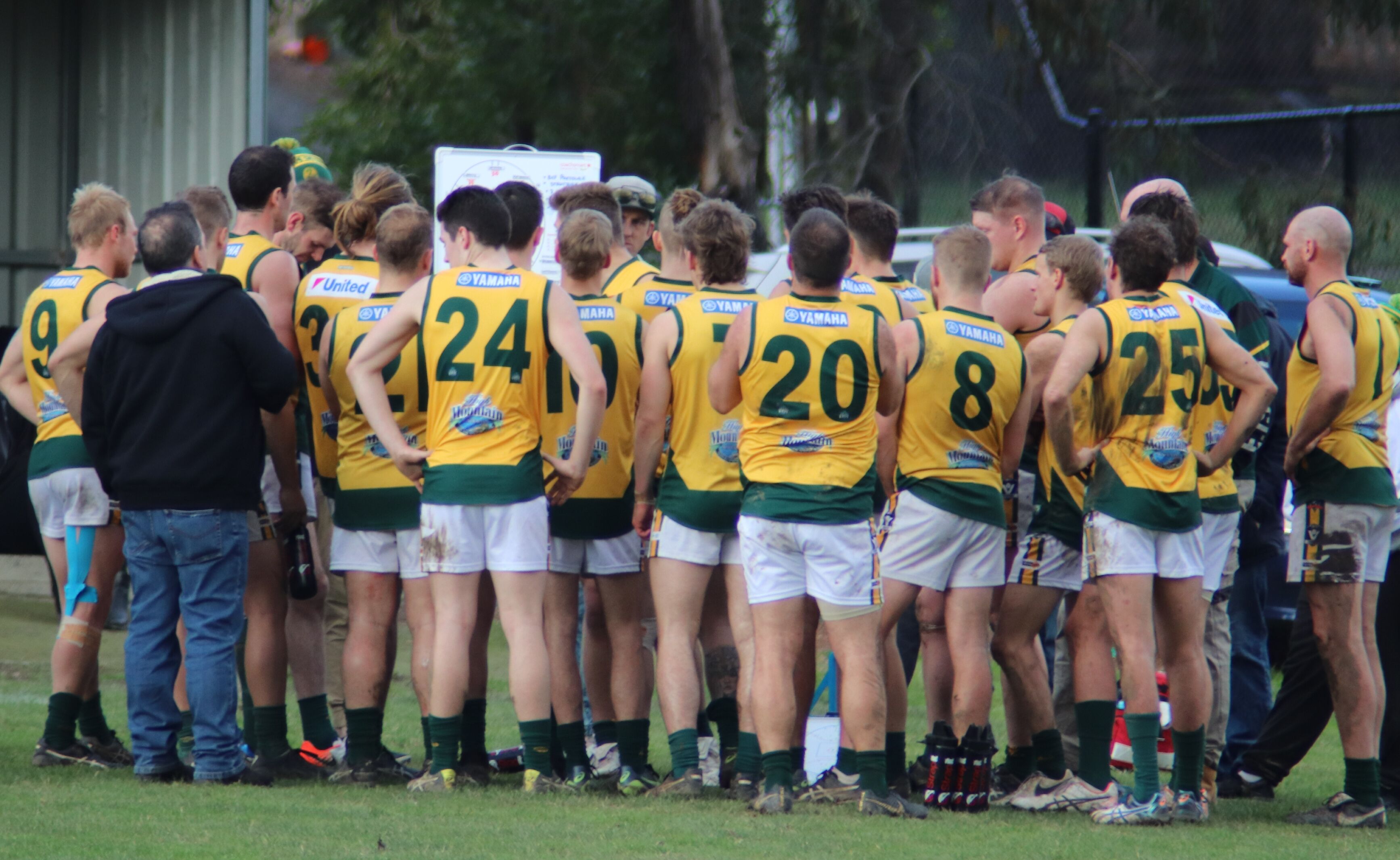 AFL Outer East 2021: Kinglake reappoints Andrew Fairchild